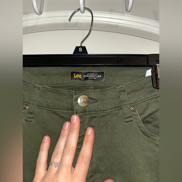 Lee Olive Green relaxed fit mid rise Straight leg Jeans - Picture 5 of 7